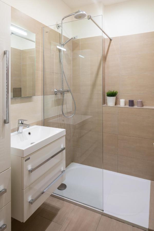 Homey Flat In Vinohrady By Prague Days מראה חיצוני תמונה